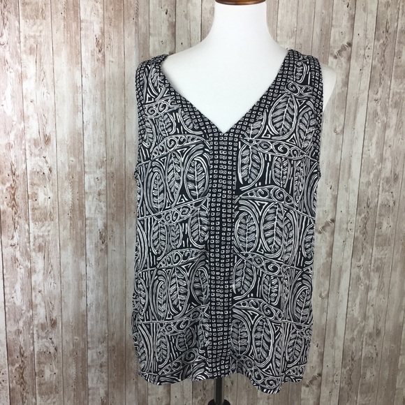 LOFT Tops - LOFT Black White Pattern Tank Blouse Sz Large